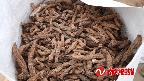 南漳中藥材的銷(xiāo)售現(xiàn)狀與高質(zhì)量發(fā)展路徑探析